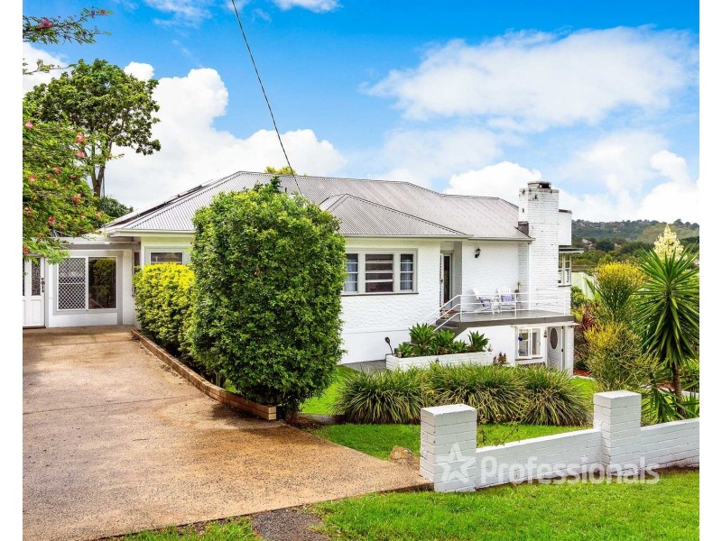 10 Elton Street, Girards Hill NSW 2480