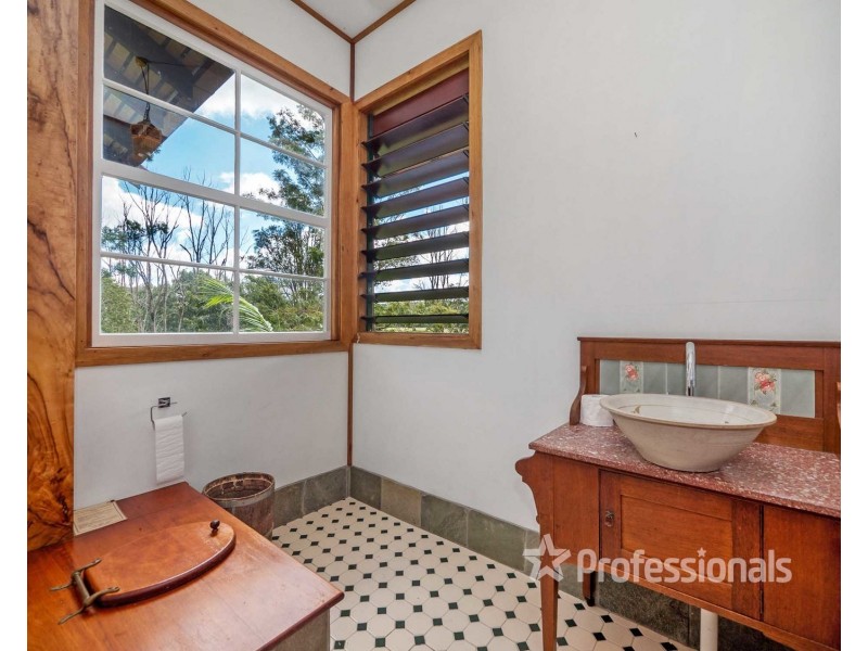 1 West Road, Nimbin NSW 2480