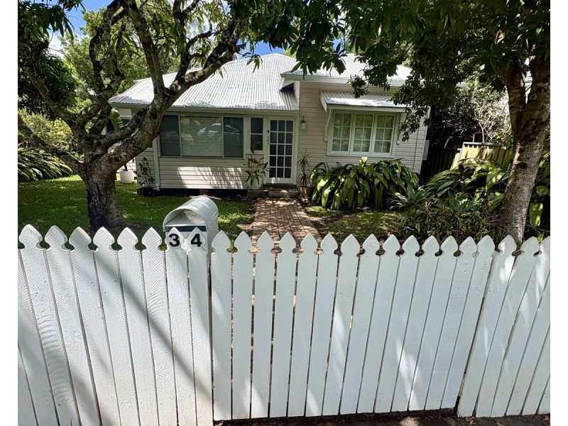 34 Elton Street, Girards Hill NSW 2480