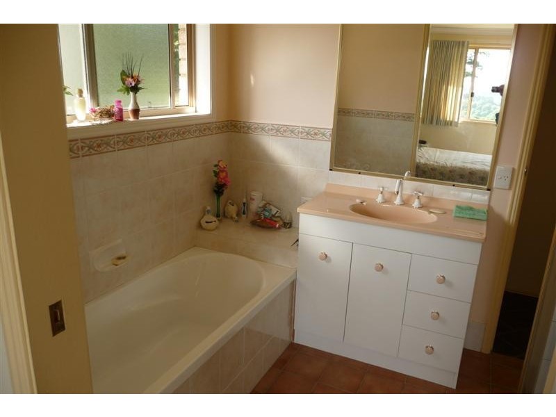 Mcleans Ridges NSW 2480