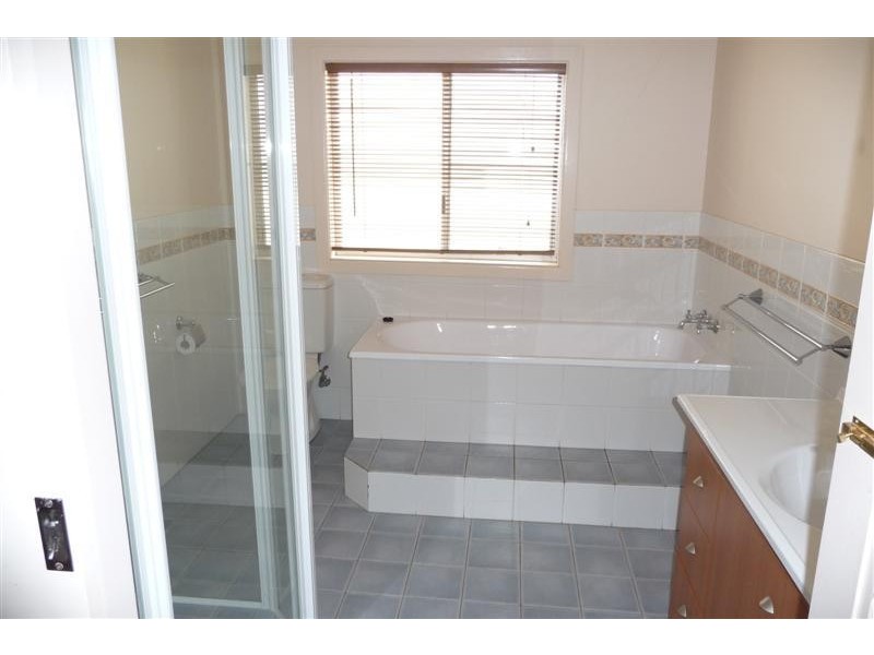 6 Wade Street, East Lismore NSW 2480
