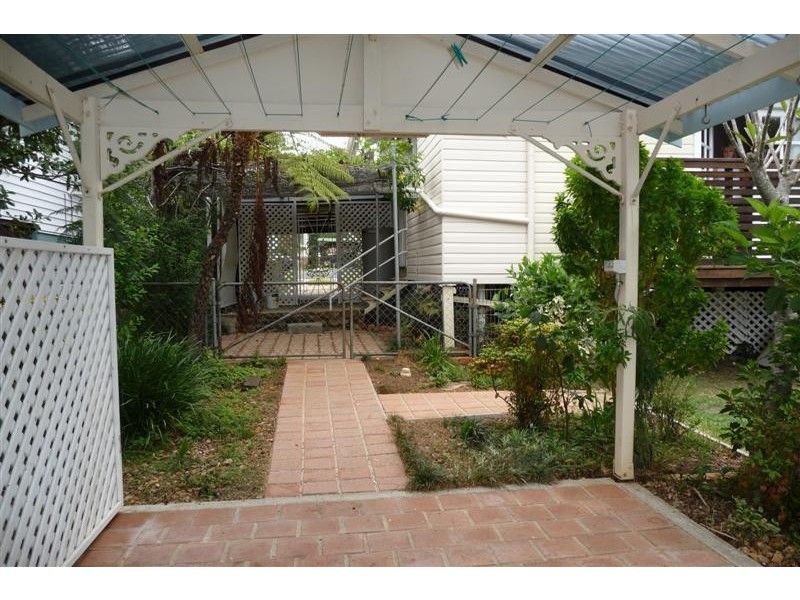 6 Wade Street, East Lismore NSW 2480