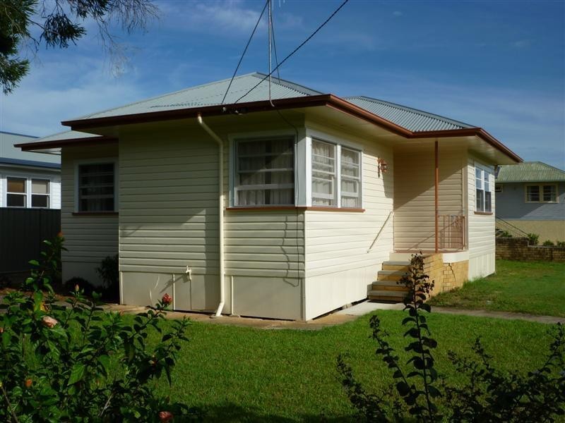 54 College Street, East Lismore NSW 2480