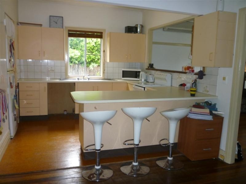 64 Oakley Avenue, East Lismore NSW 2480