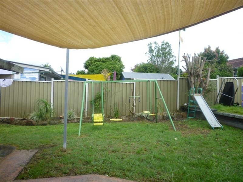 64 Oakley Avenue, East Lismore NSW 2480