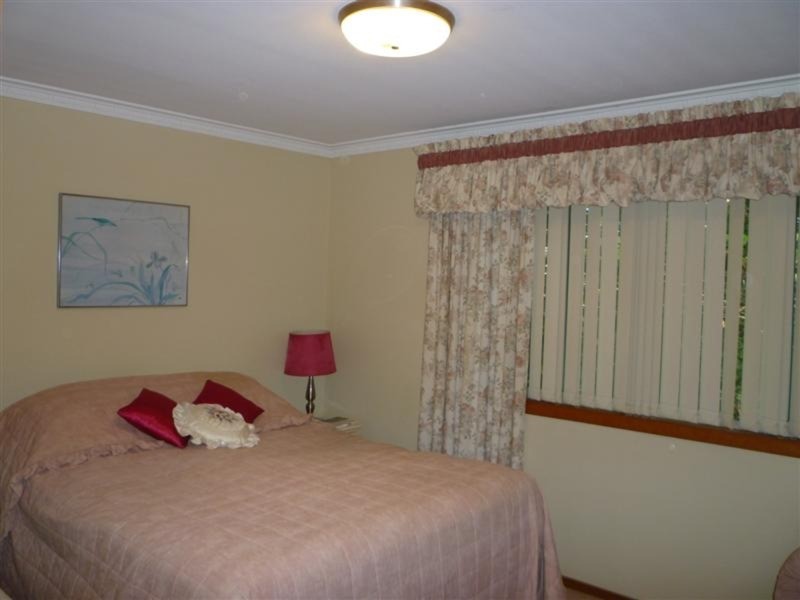 6 Beaumont Drive, East Lismore NSW 2480