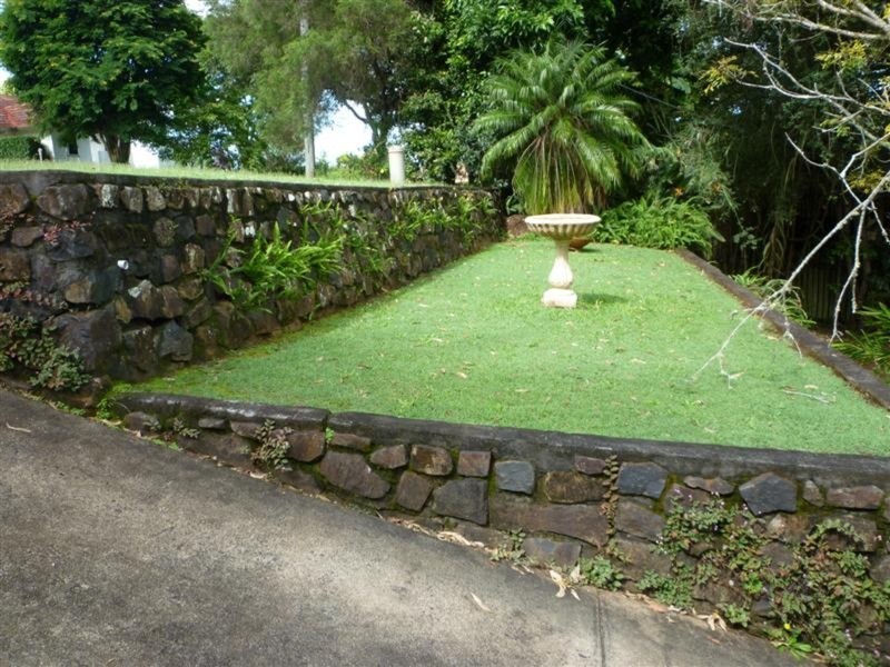 6 Beaumont Drive, East Lismore NSW 2480