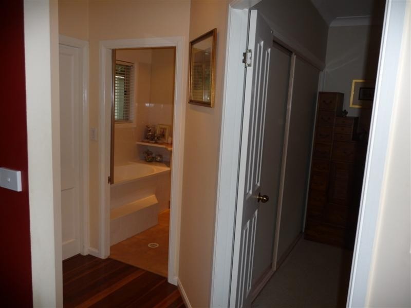 1A Whispering Valley Drive, Richmond Hill NSW 2480