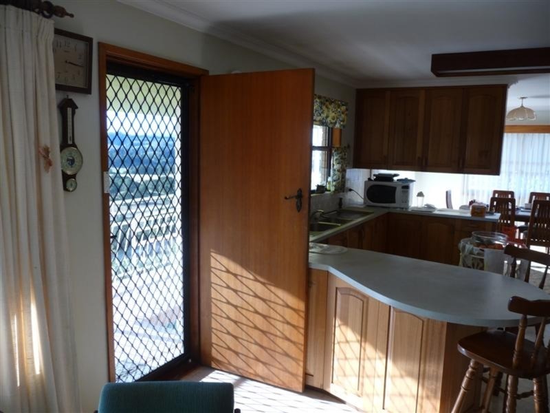 8 Lucia Crescent, Lismore Heights NSW 2480