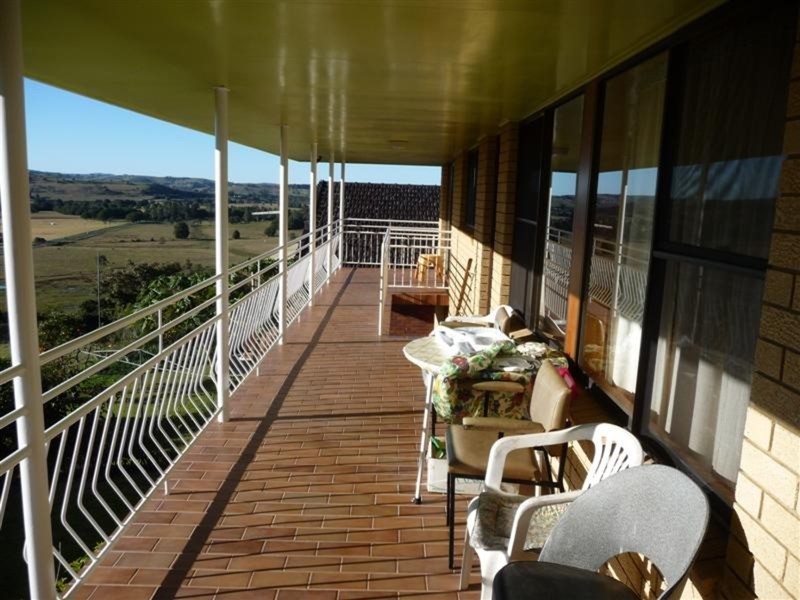 8 Lucia Crescent, Lismore Heights NSW 2480