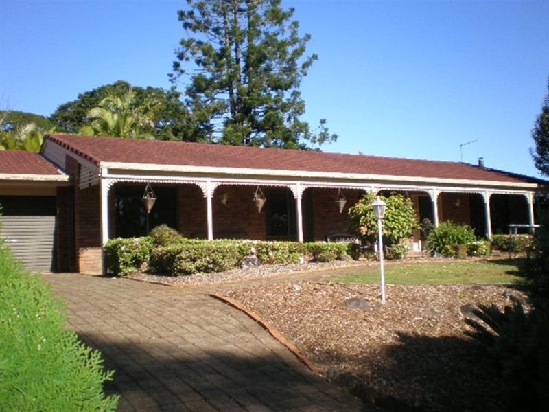 15 Highview Crescent, Modanville NSW 2480