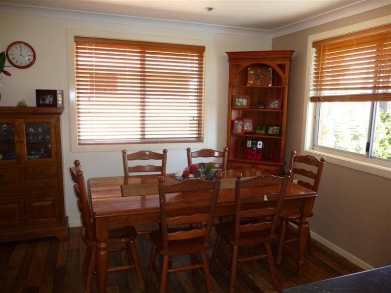 11 Maloney Avenue, South Lismore NSW 2480