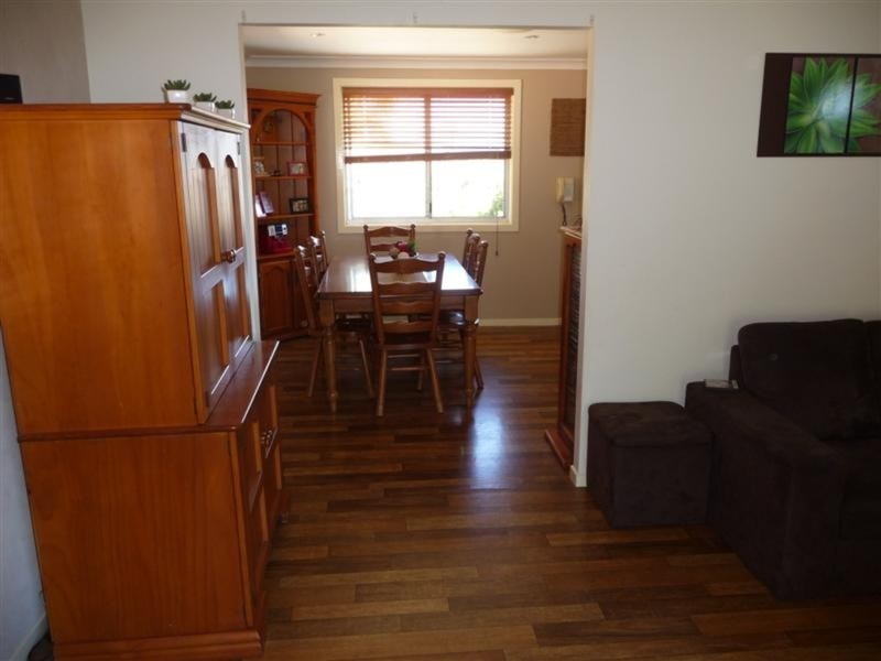 11 Maloney Avenue, South Lismore NSW 2480