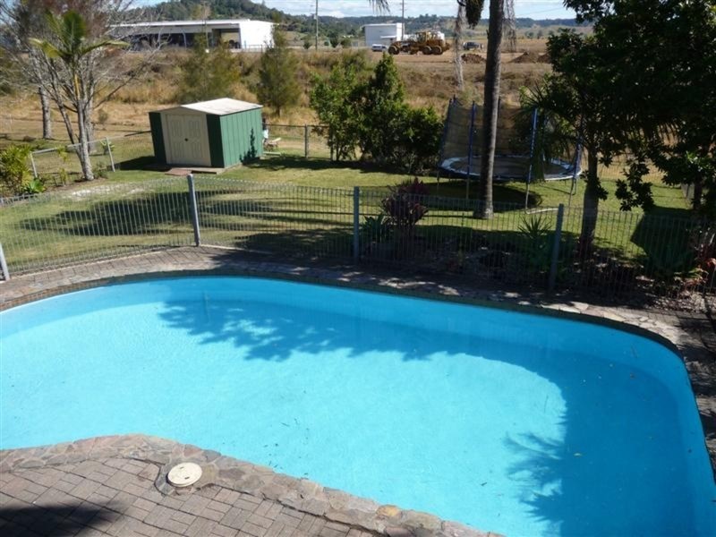 11 Maloney Avenue, South Lismore NSW 2480