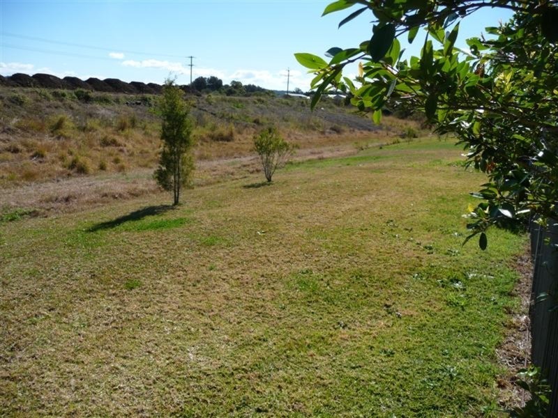 11 Maloney Avenue, South Lismore NSW 2480
