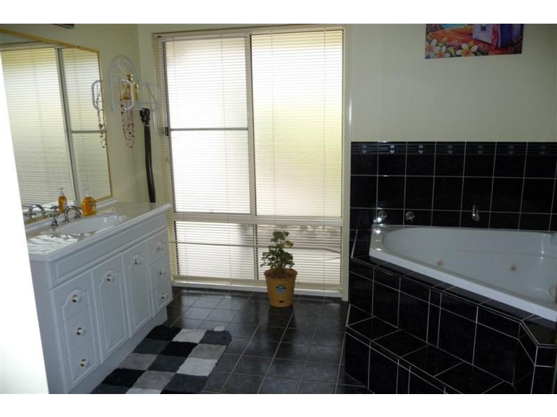 8 Gardenia Crescent, Caniaba NSW 2480