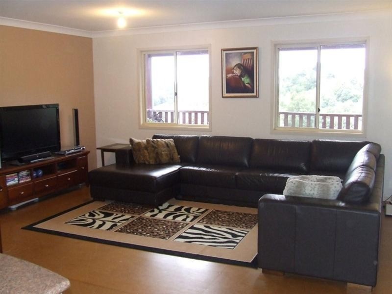 21 Whispering Valley Drive, Richmond Hill NSW 2480