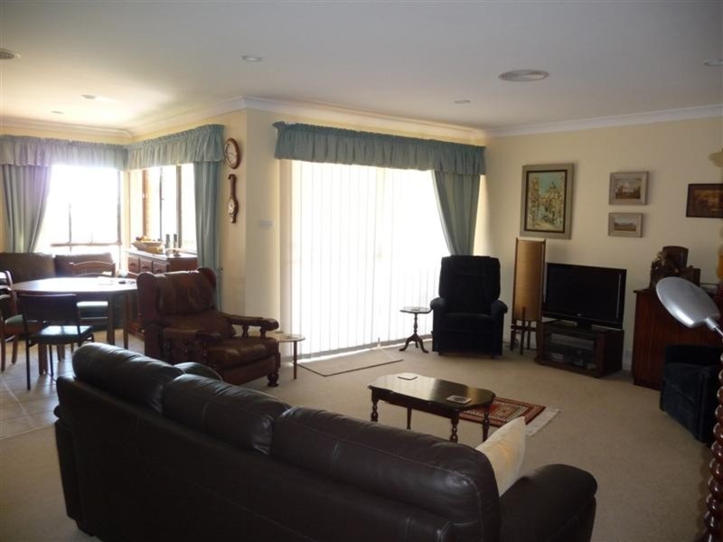5 Woodland Avenue, Lismore Heights NSW 2480