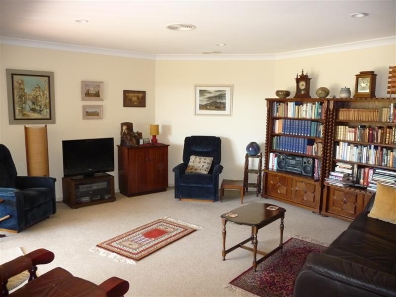 5 Woodland Avenue, Lismore Heights NSW 2480