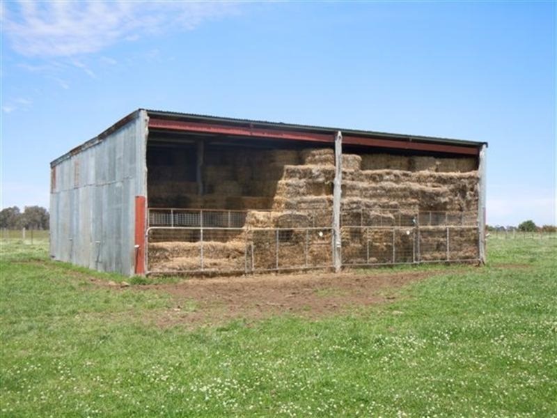 331 Clareville Road, Glen Innes NSW 2370