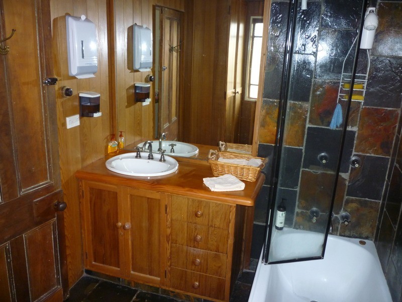 36 Parkes  Street, Girards Hill NSW 2480