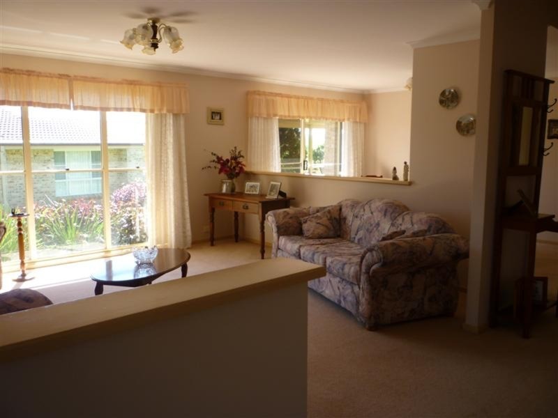 35 Woodland Avenue, Lismore Heights NSW 2480