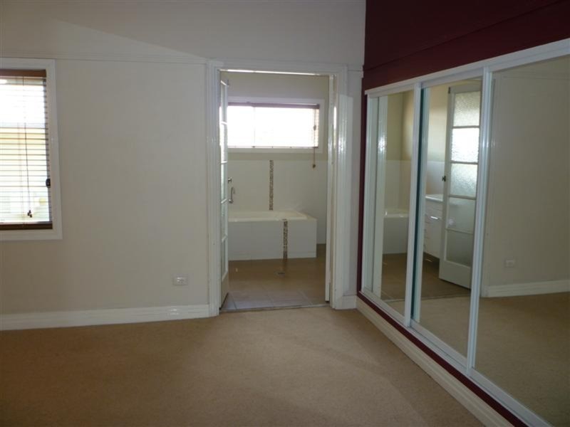 130 Wyrallah Road, East Lismore NSW 2480