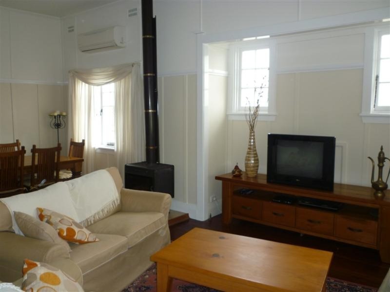 36 Elton Street, Girards Hill NSW 2480