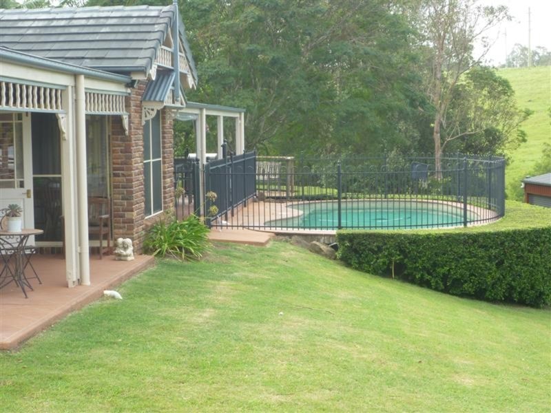 14 Dunromin Drive, Modanville NSW 2480