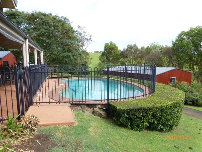 14 Dunromin Drive, Modanville NSW 2480