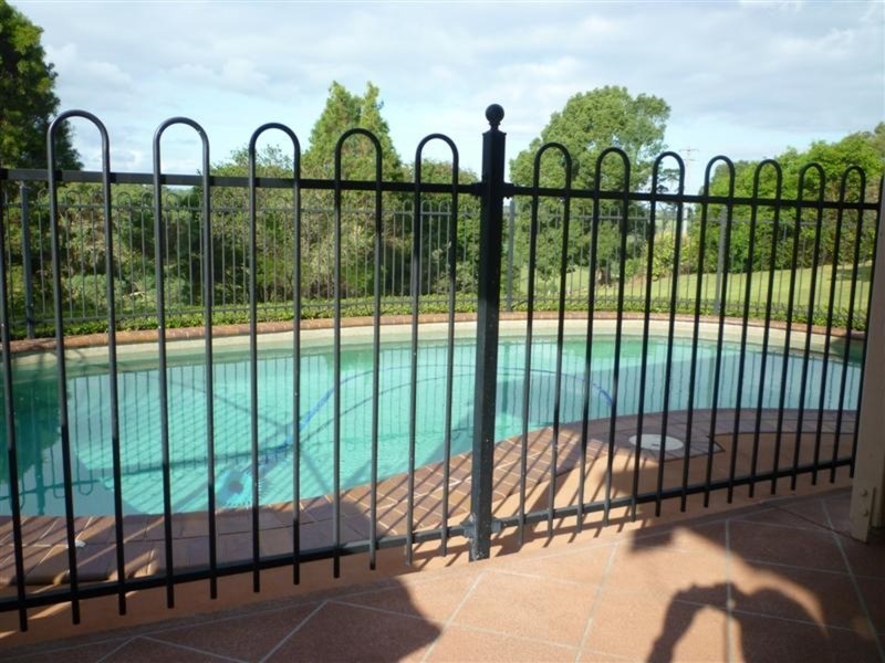 14 Dunromin Drive, Modanville NSW 2480