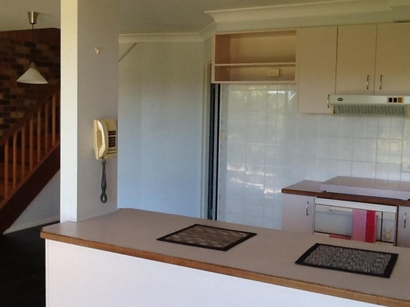 2/22 Pendara Crescent, Lismore Heights NSW 2480