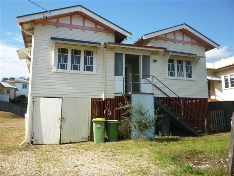 4 Weaver Street, Lismore NSW 2480