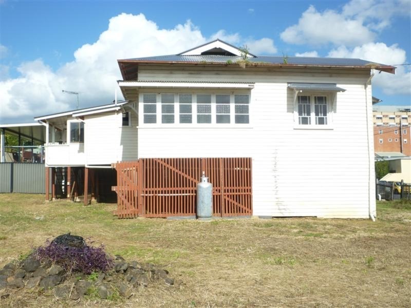4 Weaver Street, Lismore NSW 2480