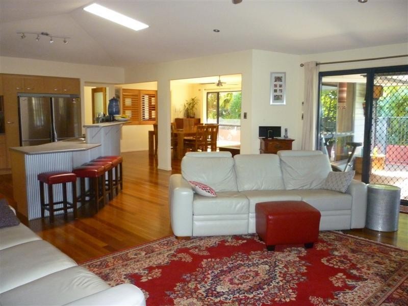 1 Henderson Place, Modanville NSW 2480
