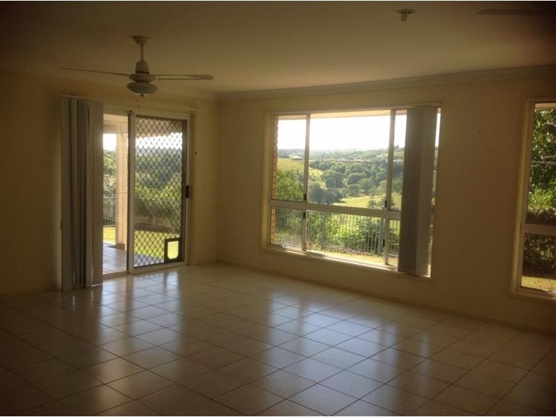 33 Woodland Avenue, Lismore Heights NSW 2480