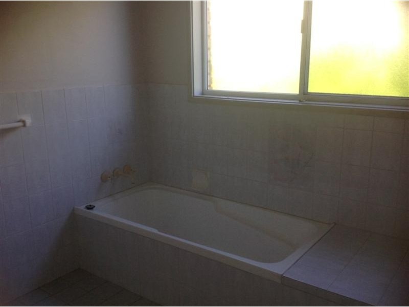 33 Woodland Avenue, Lismore Heights NSW 2480