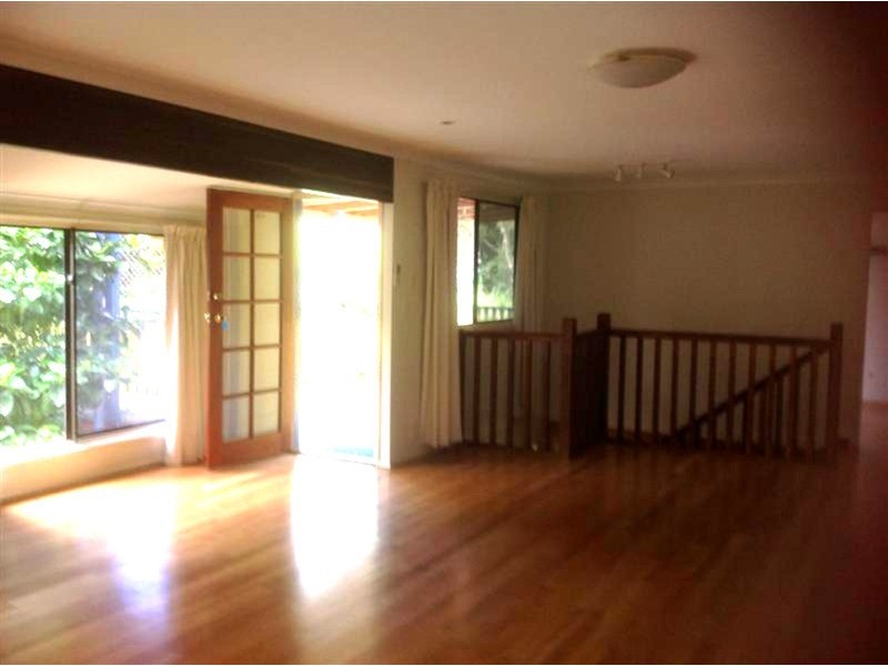 18 Beaumont Drive, East Lismore NSW 2480