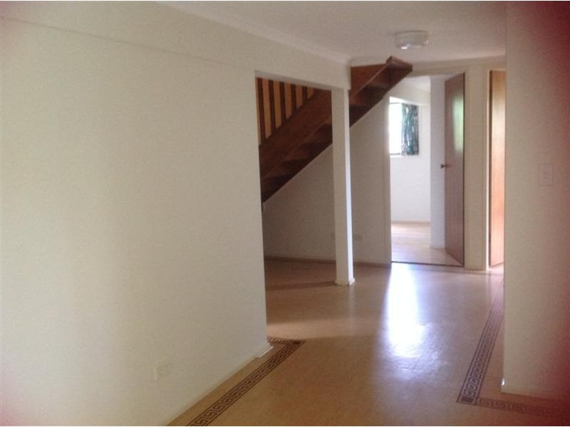18 Beaumont Drive, East Lismore NSW 2480