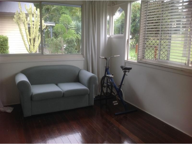 17 Somerville Avenue, East Lismore NSW 2480