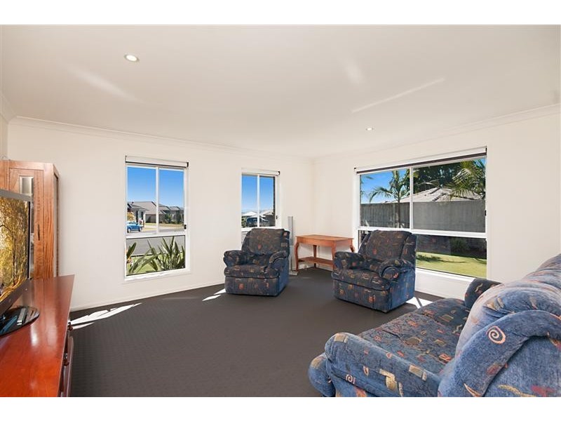 18 Clovelly  Place, Wollongbar NSW 2477