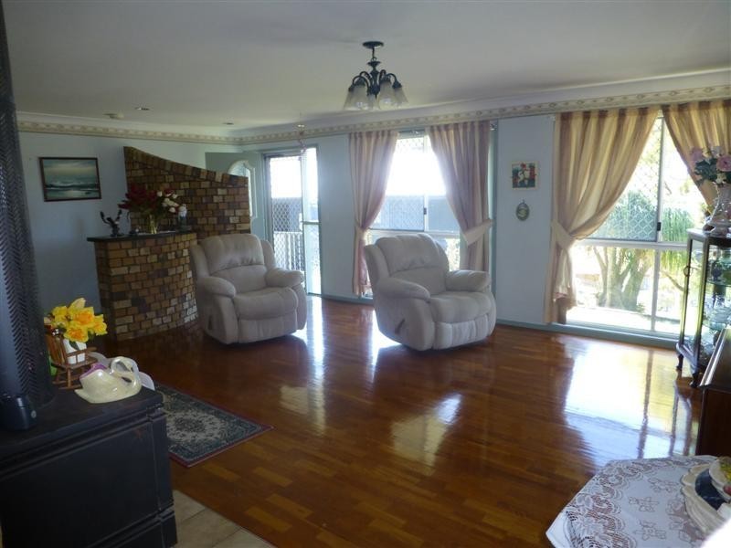 8 William Place, Lismore Heights NSW 2480