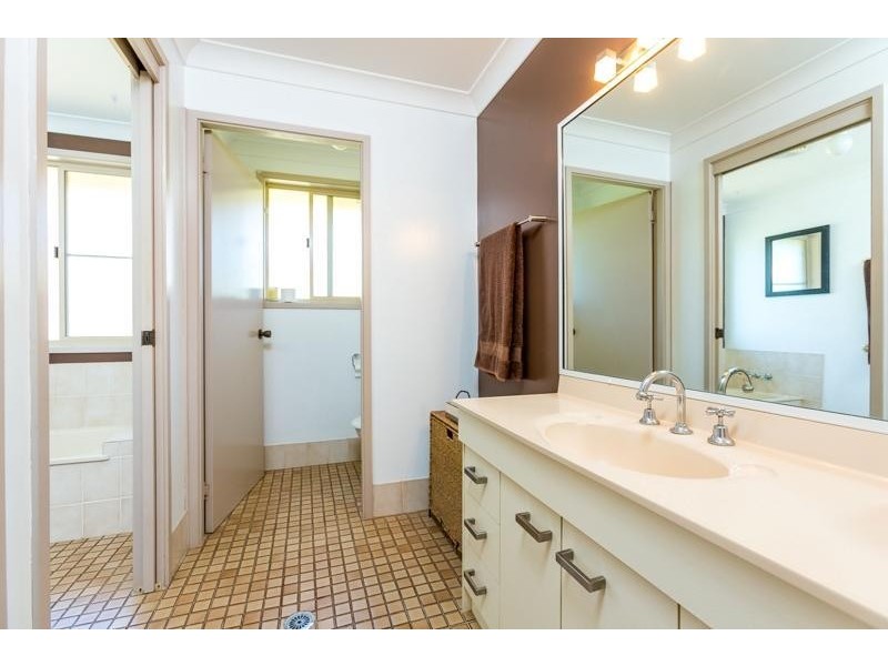 70 Mountain View Drive, Goonellabah NSW 2480