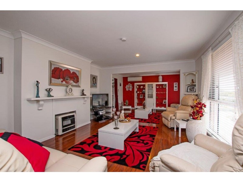 9 Dalmacia Drive, Wollongbar NSW 2477