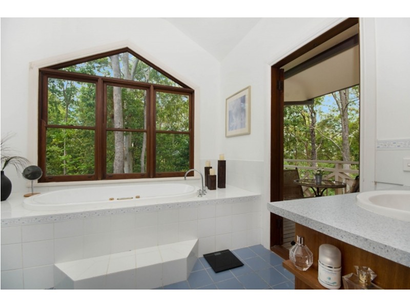 26 Beaumont Drive, East Lismore NSW 2480