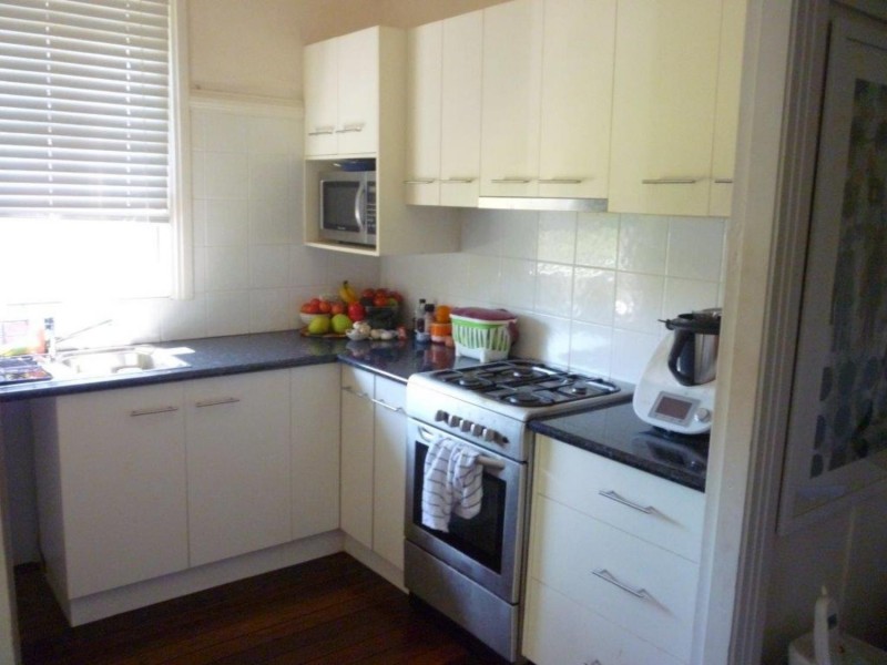 15 Avondale Avenue, East Lismore NSW 2480