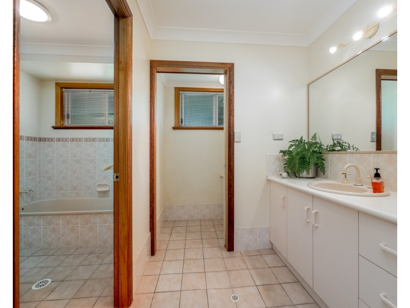 22 Sapphire Court, Lismore Heights NSW 2480