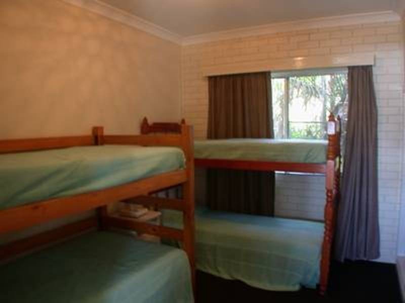 21b Poinsettia Crescent, Brooms Head NSW 2463