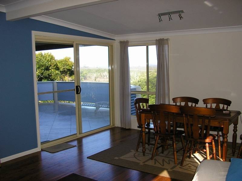 25 Poinsettia Crescent, Brooms Head NSW 2463