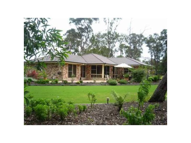 6 Brolga Drive, Gulmarrad NSW 2463